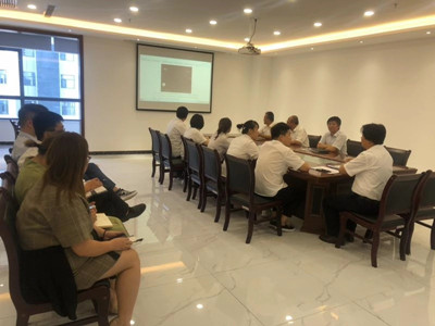 物資公司：@黨員干部：“雙節(jié)”將至，有份節(jié)日“禮物”請(qǐng)您查收