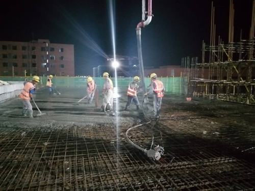 陜煤建設(shè)銅煤公司守好“三線”助力施工會戰(zhàn)期間在建項目穩(wěn)產(chǎn)達產(chǎn)