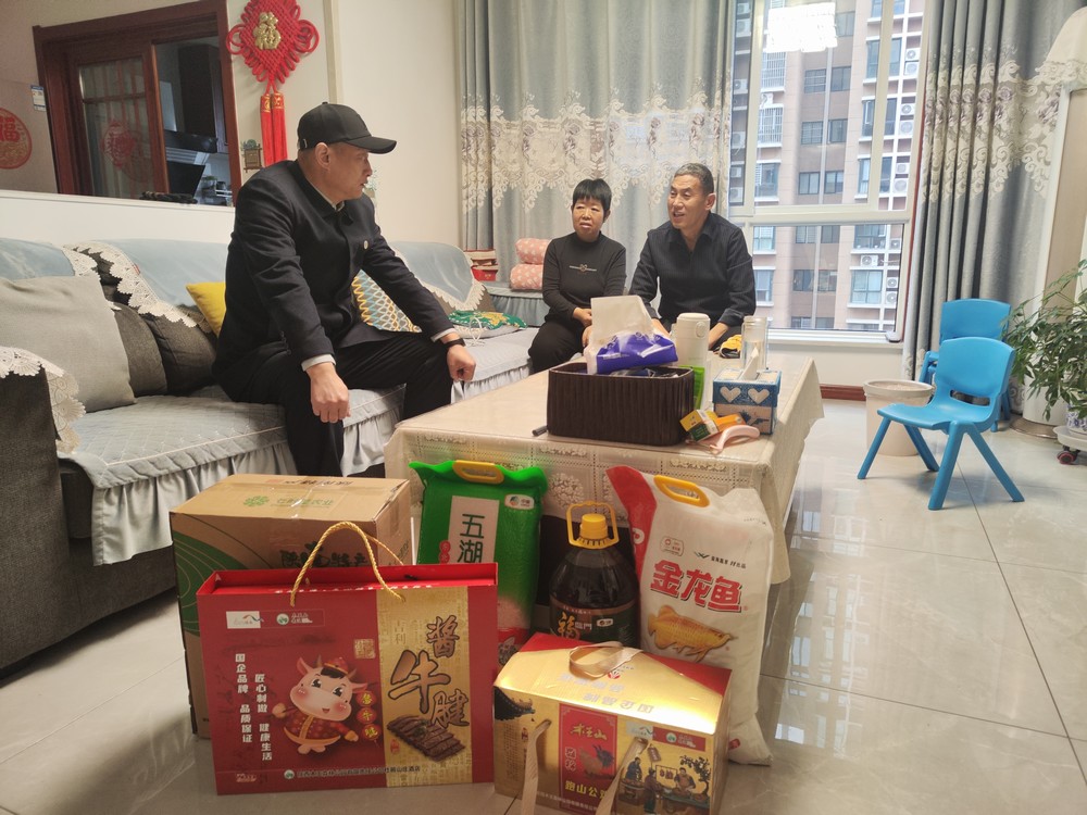 陜煤建設礦建三公司：情暖寒冬，歲末關(guān)懷顯真情