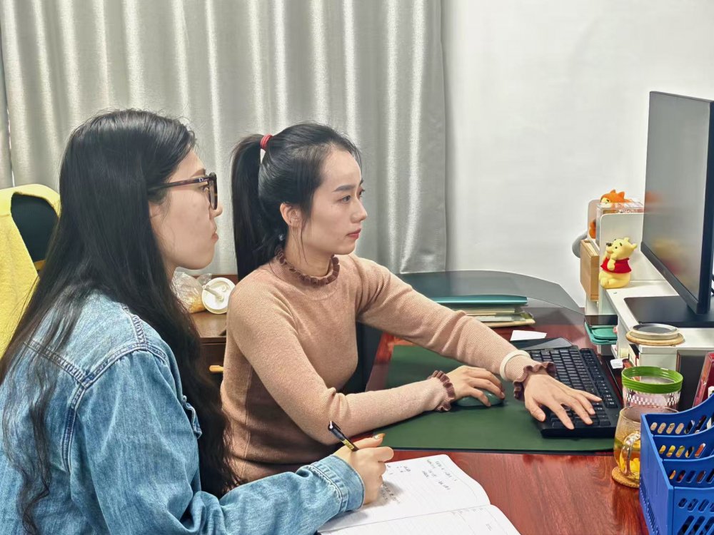 “賬”里春秋藏嚴謹，學中奮進護發(fā)展