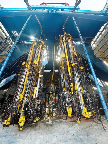 雙聯(lián)六臂液壓傘鉆